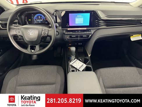 New 2026 Toyota Camry LE image 7