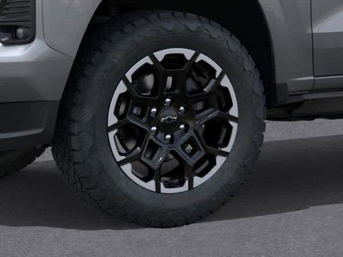 New 2026 Chevrolet Colorado Z71 image 9