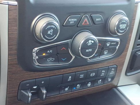 Used 2016 RAM 2500 Laramie w/ Protection Group image 24