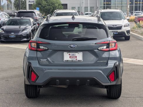 Certified 2025 Subaru Crosstrek 2.5i Premium w/ Crosstrek Mirror Package AWD/4WD image 4