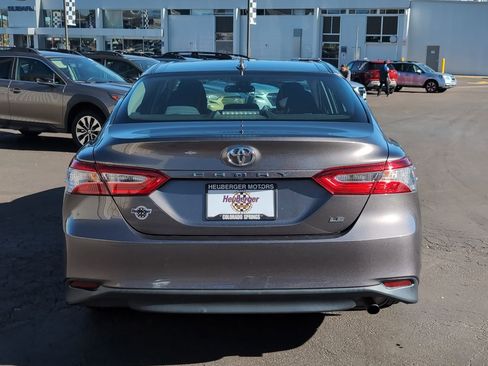 Used 2020 Toyota Camry LE image 6