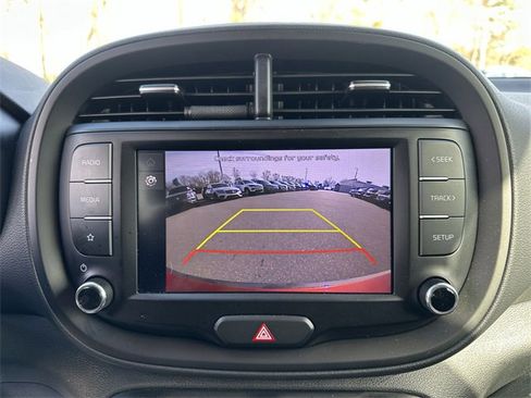 Used 2023 Kia Soul LX image 23