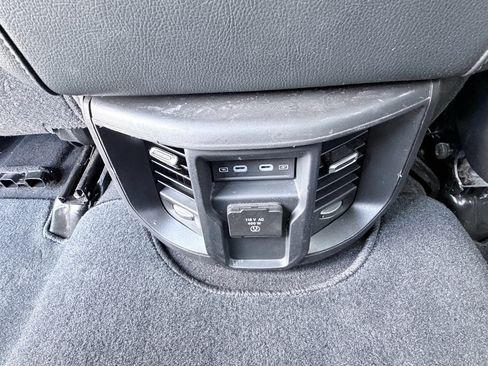 Used 2026 RAM 2500 Laramie AWD/4WD image 30