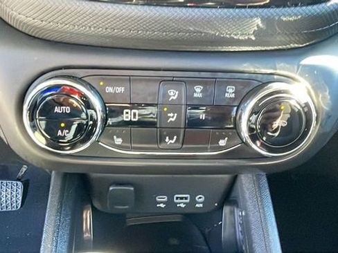 Certified 2023 Chevrolet TrailBlazer LT w/ Convenience Package image 18