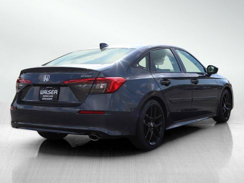 Used 2024 Honda Civic Sport image 5