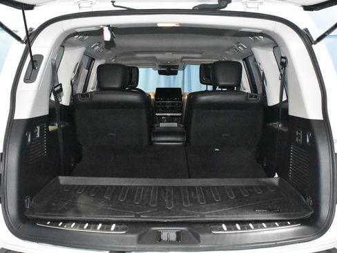 Used 2021 Nissan Armada Platinum w/ Captain's Chairs Package AWD/4WD image 38