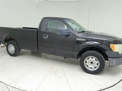 Used 2010 Ford F150 XL image 3