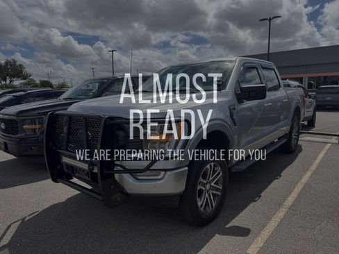 Used 2022 Ford F150 XLT w/ Equipment Group 302A High AWD/4WD image 2