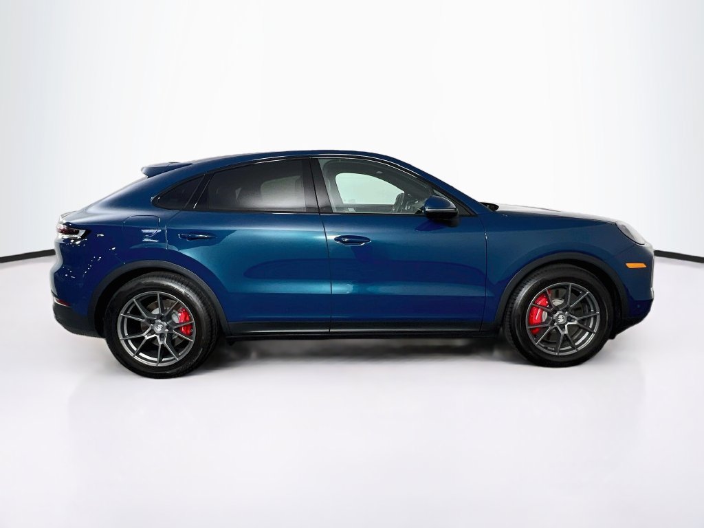 Certified 2026 Porsche Cayenne S AWD/4WD image 8