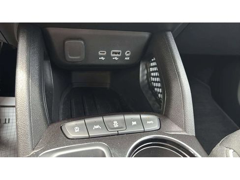 Used 2023 Chevrolet TrailBlazer LT w/ Convenience Package AWD/4WD image 21