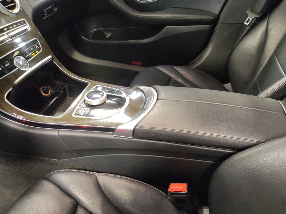 Used 2019 Mercedes-Benz C 300 Sedan image 26