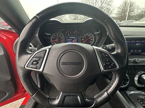 Used 2020 Chevrolet Camaro LT image 19