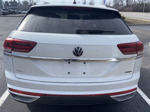 Used 2023 Volkswagen Atlas Cross Sport SEL image 6