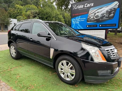 Used 2014 Cadillac SRX Luxury FWD image 3