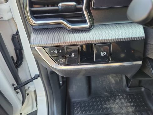 Used 2023 Kia Sportage SX FWD image 23