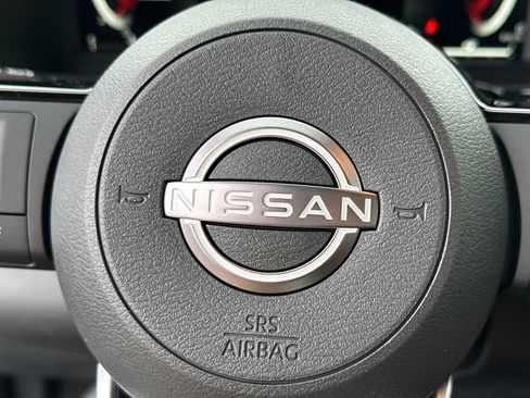 New 2025 Nissan Pathfinder Platinum w/ Cargo Package image 27