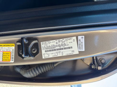 Used 2018 Ford F150 XLT image 23