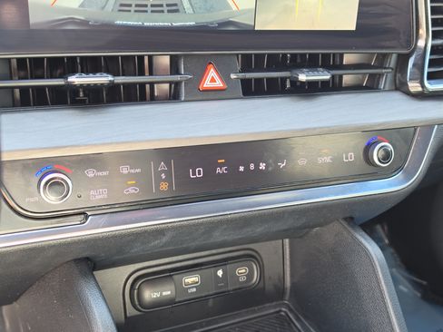Certified 2023 Kia Sportage X-Pro Prestige AWD/4WD image 26