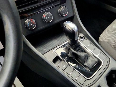 Used 2019 Volkswagen Jetta S w/ Driver Assistance Package FWD image 16