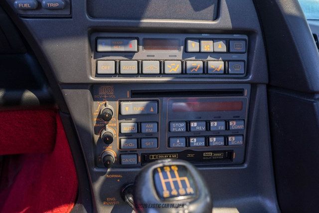 Used 1990 Chevrolet Corvette ZR-1 RWD image 31