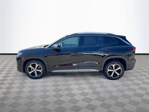 New 2025 Volkswagen Tiguan SE image 4