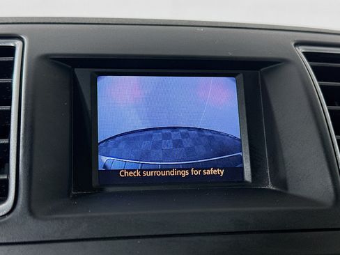 Used 2011 Toyota Highlander Limited w/ Tow Pkg AWD/4WD image 13