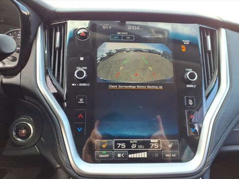 Used 2020 Subaru Outback Premium image 13