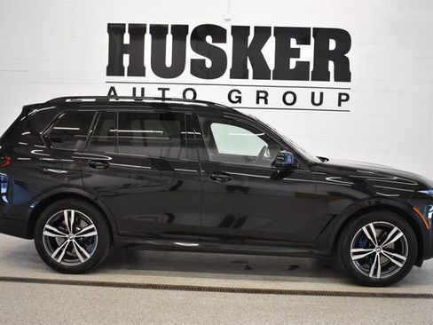 Used 2026 BMW X7 xDrive40i AWD/4WD image 2