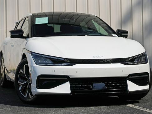Used 2022 Kia EV6 GT-Line RWD image 2