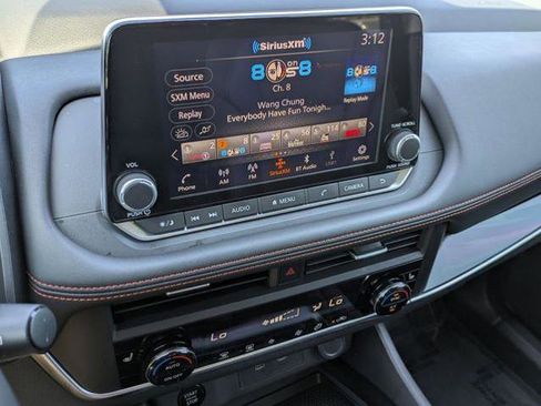 Certified 2026 Nissan Rogue SV AWD/4WD image 21