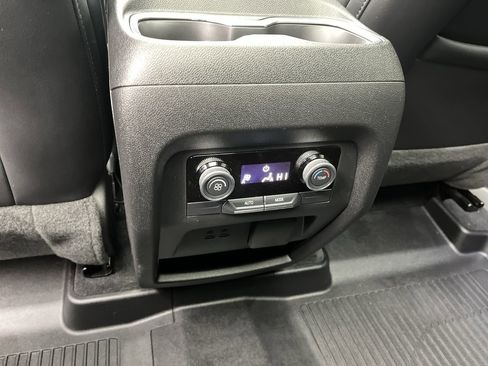 Certified 2025 Buick Enclave Sport Touring w/ Super Cruise Package image 12