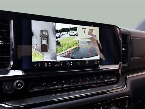 Used 2024 Chevrolet Silverado 1500 ZR2 image 31