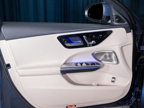 New 2026 Mercedes-Benz C 300 Sedan image 12