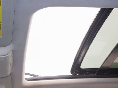 Used 2018 Cadillac XT5 Premium Luxury image 19