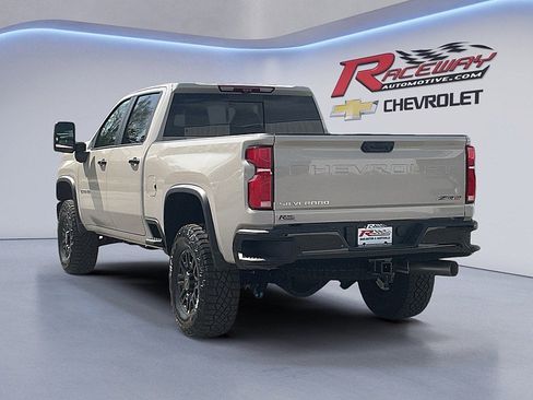 New 2026 Chevrolet Silverado 2500 ZR2 AWD/4WD image 3