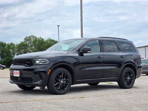 Certified 2024 Dodge Durango GT AWD/4WD image 3
