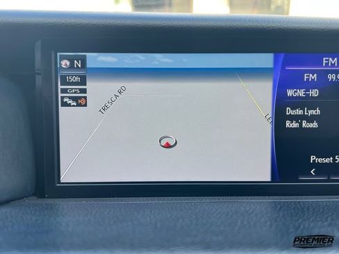 Used 2018 Lexus IS 300 image 38