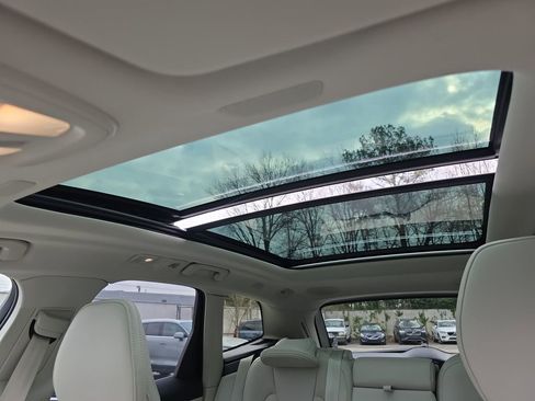 New 2026 Volvo XC60 T8 Ultra w/ Protection Package Premier image 40