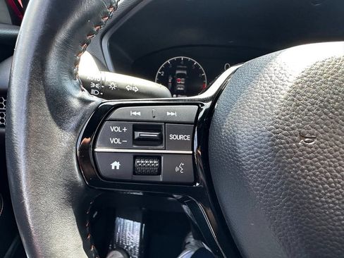 Certified 2024 Honda HR-V Sport image 31