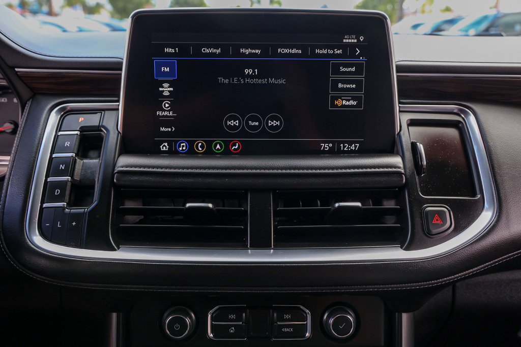 Used 2021 Chevrolet Tahoe Z71 w/ Rear Media and Nav Package AWD/4WD image 30