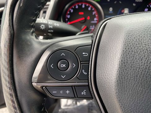 Used 2021 Toyota Camry XSE image 17