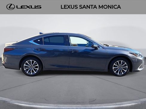 Used 2024 Lexus ES 350 w/ Accessory Package (Z1) FWD image 4