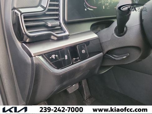 Certified 2023 Kia Sportage EX FWD image 29