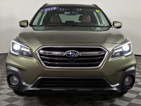 Used 2018 Subaru Outback 3.6R Touring AWD/4WD image 5