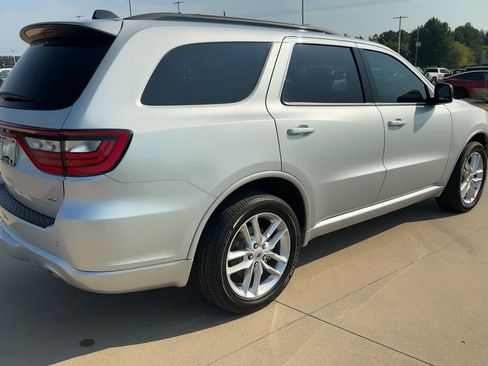 Used 2024 Dodge Durango GT image 9
