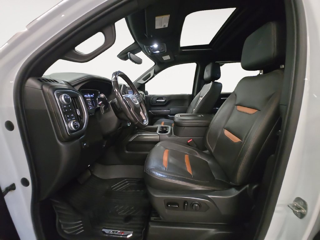 Used 2020 GMC Sierra 1500 AT4 w/ AT4 Premium Package AWD/4WD image 16