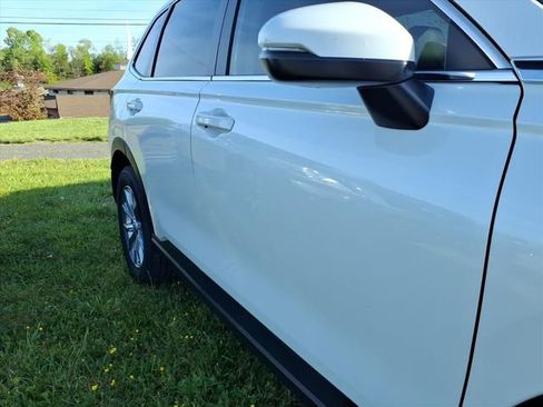 Used 2023 Honda CR-V EX-L image 5