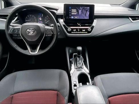 Used 2024 Toyota Corolla SE FWD image 15