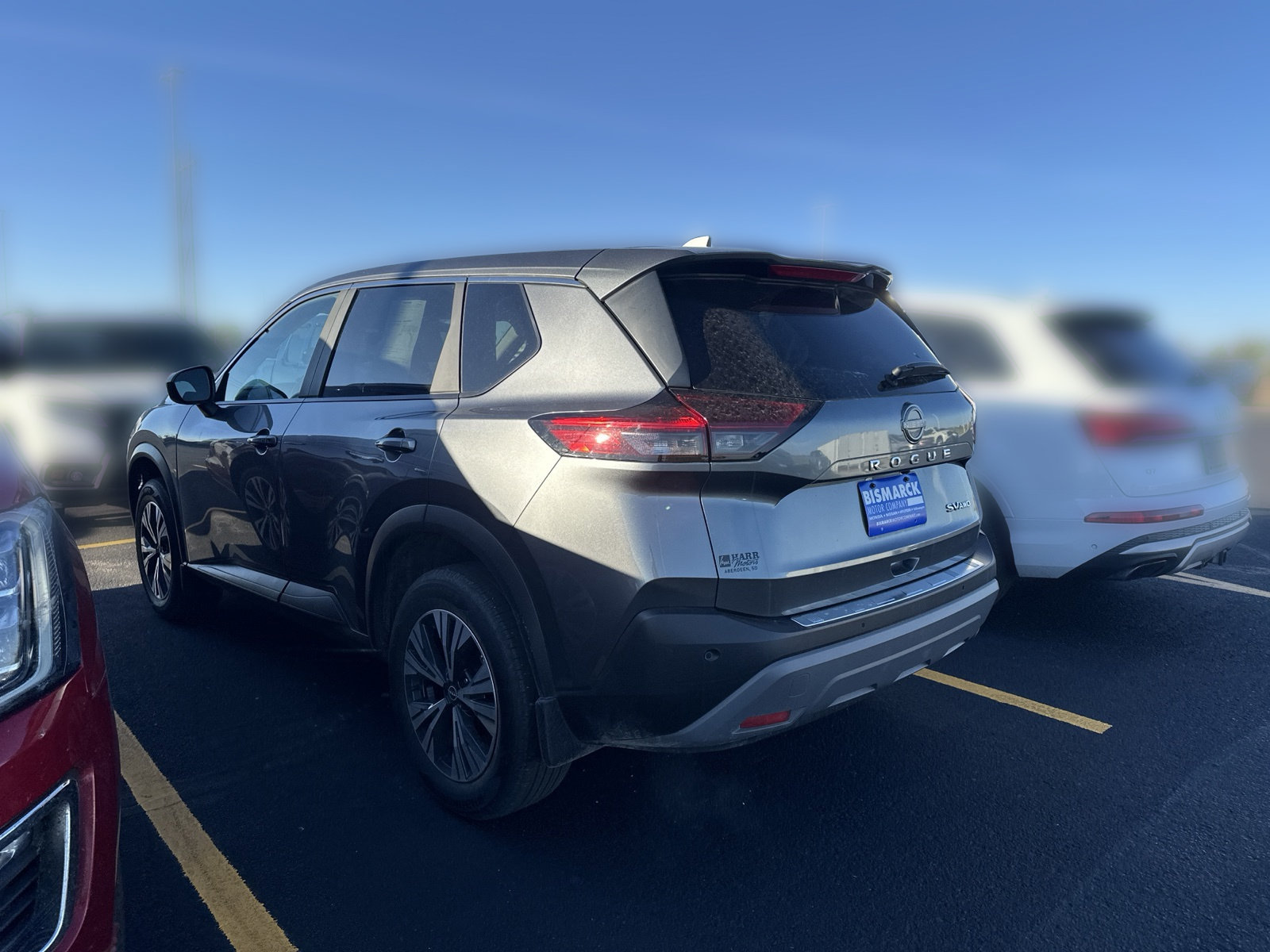 Used 2023 Nissan Rogue SV AWD/4WD image 4