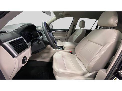 Used 2023 Volkswagen Atlas SE AWD/4WD image 13
